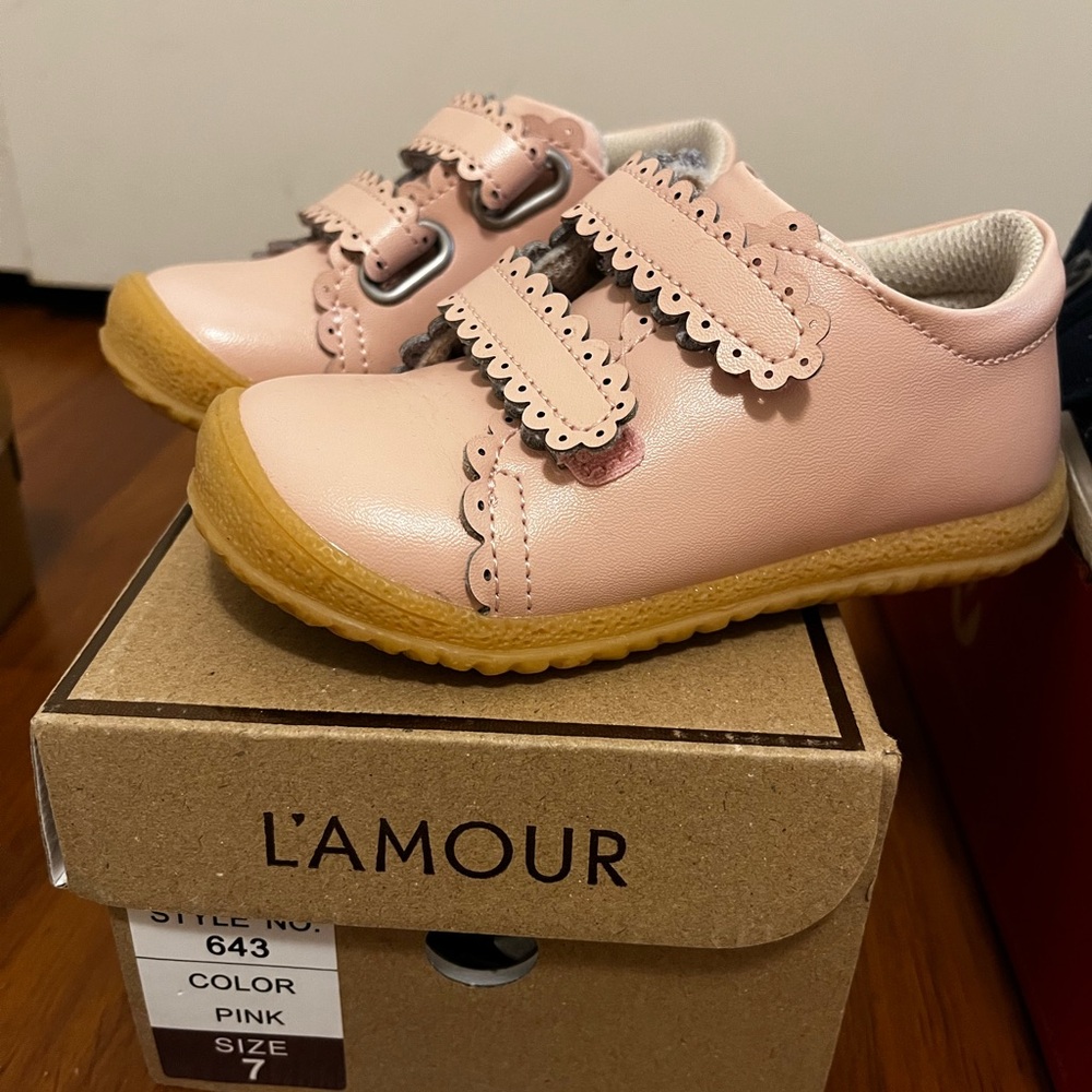 L'Amour Pink Dress Shoes with Decorative Straps and Scalloped Edges